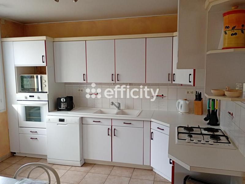 Maison - 82 m² - 4 pièces