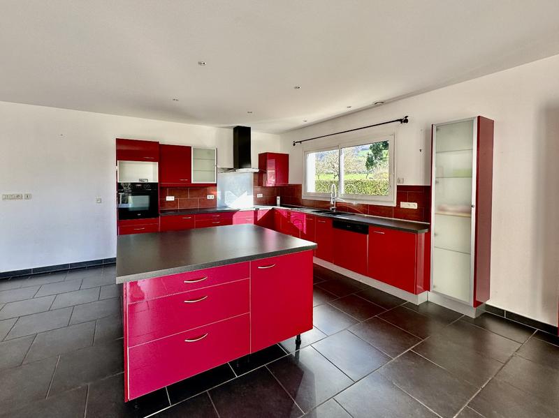 Maison - 190 m² - 6 pièces