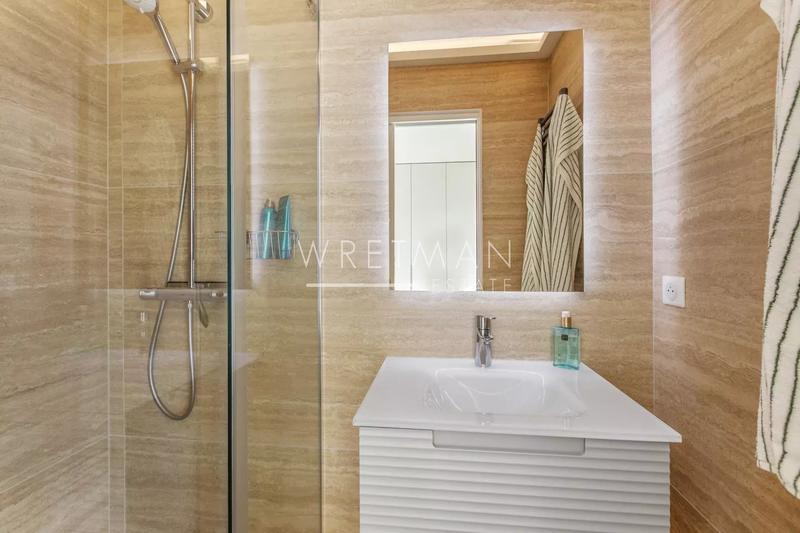 Appartement - 75 m² - 3 pièces