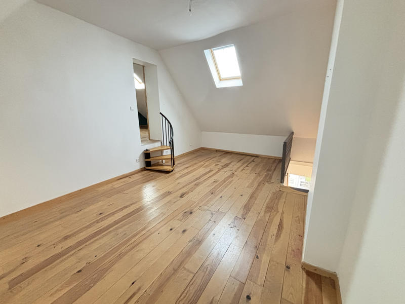 Local commercial - 225 m²