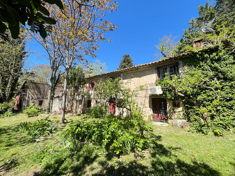 Maison - 150 m² - 9 pièces