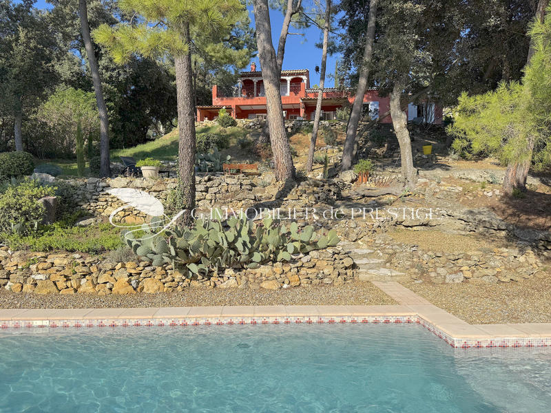 Villa - 150 m² - 5 pièces