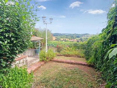 Maison en pierre - 150 m² - 4 pièces