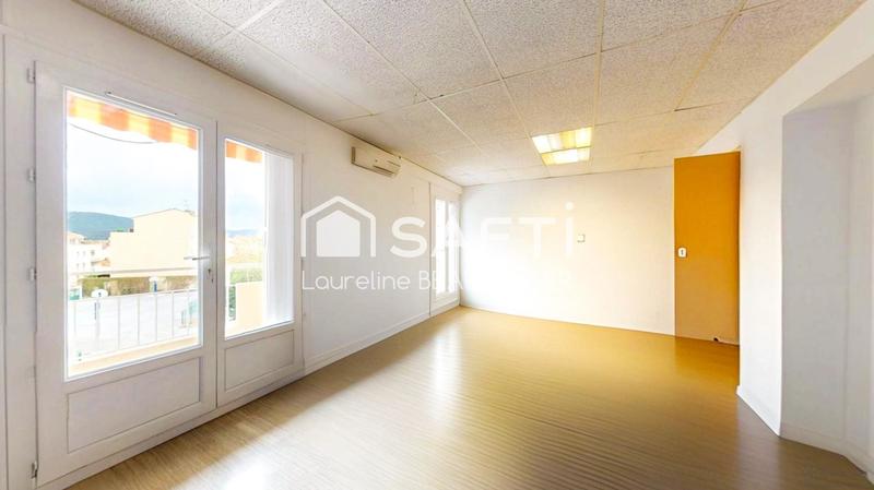 Bureau - 155 m² - 11 pièces