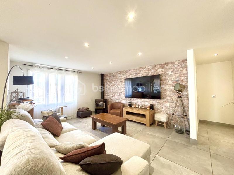 Maison - 177 m² - 6 pièces