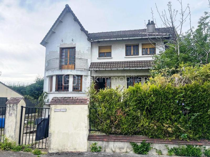 Maison - 152 m² - 7 pièces