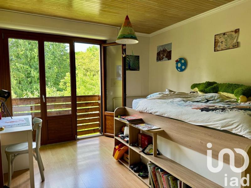 Appartement - 102 m² - 5 pièces