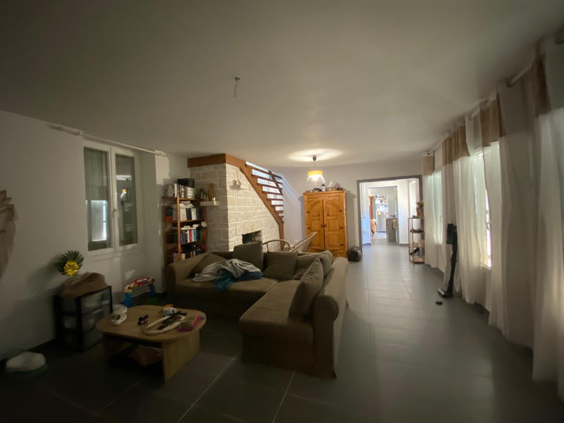 Maison - 236 m² - 12 pièces