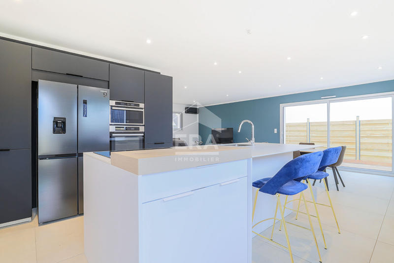 Maison - 163 m² - 7 pièces