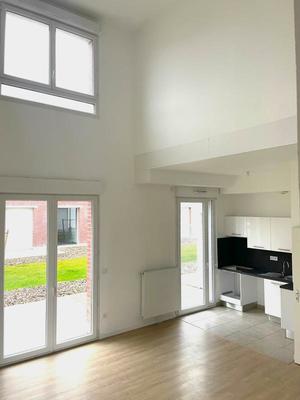 Appartement - 90 m² - 4 pièces