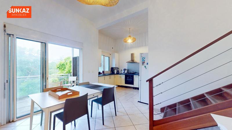 Maison - 82 m² - 3 pièces