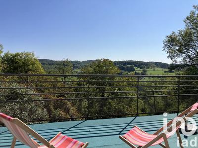 Maison de village - 130 m² - 5 pièces