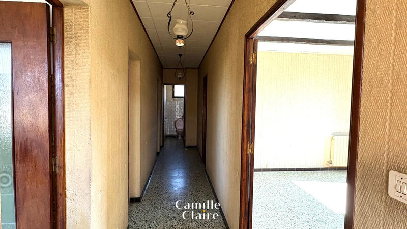 Maison - 200 m² - 8 pièces