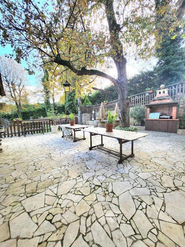 Maison - 195 m² - 6 pièces