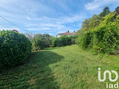 Maison - 198 m² - 7 pièces