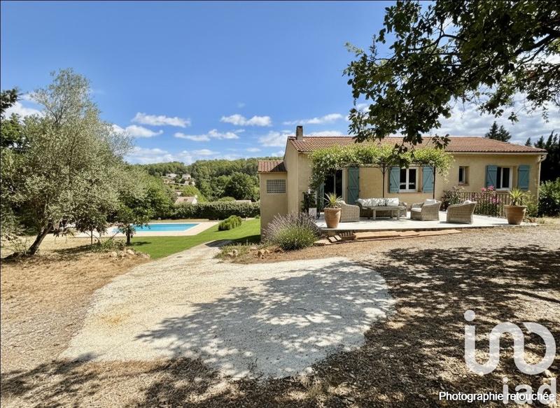 Maison - 162 m² - 7 pièces