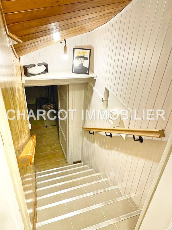 Maison - 134 m² - 7 pièces