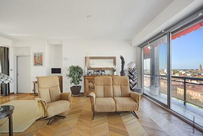 Appartement - 129 m² - 5 pièces