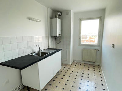 Appartement - 83 m² - 4 pièces