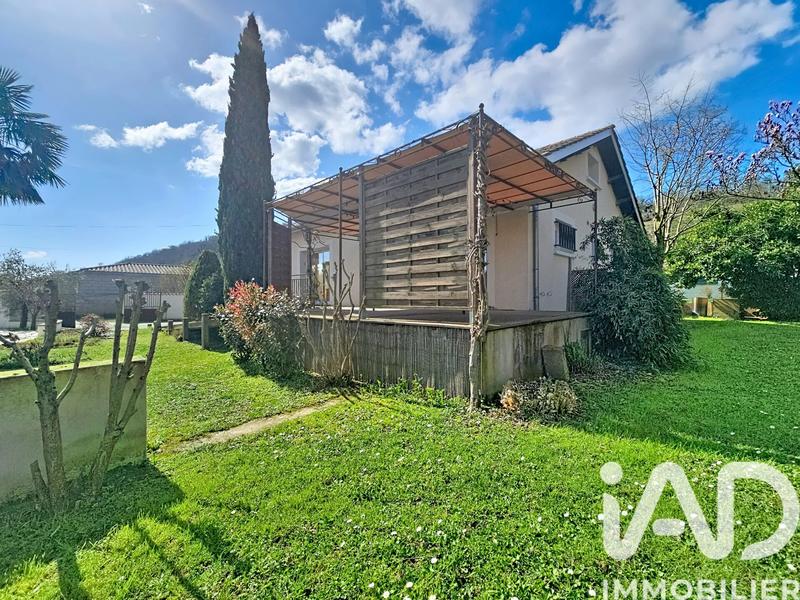 Maison - 177 m² - 6 pièces