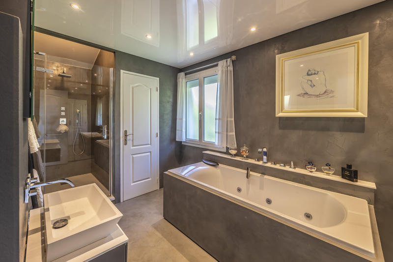 Villa - 200 m² - 5 pièces