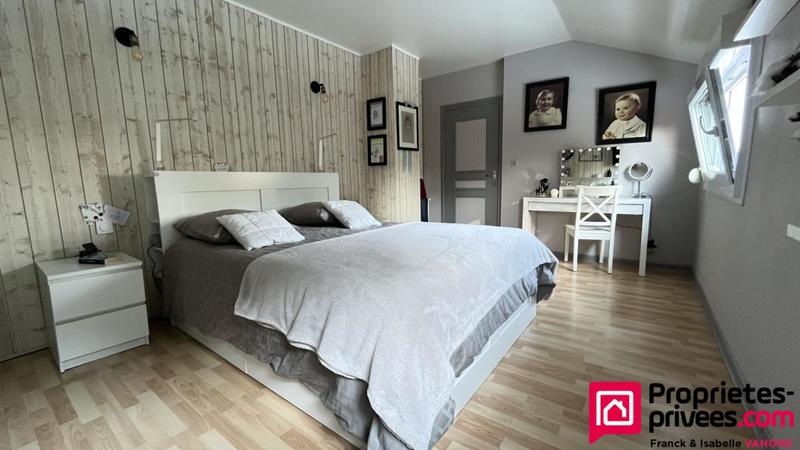 Maison - 166 m² - 6 pièces