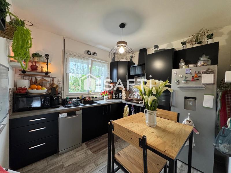 Maison - 102 m² - 5 pièces