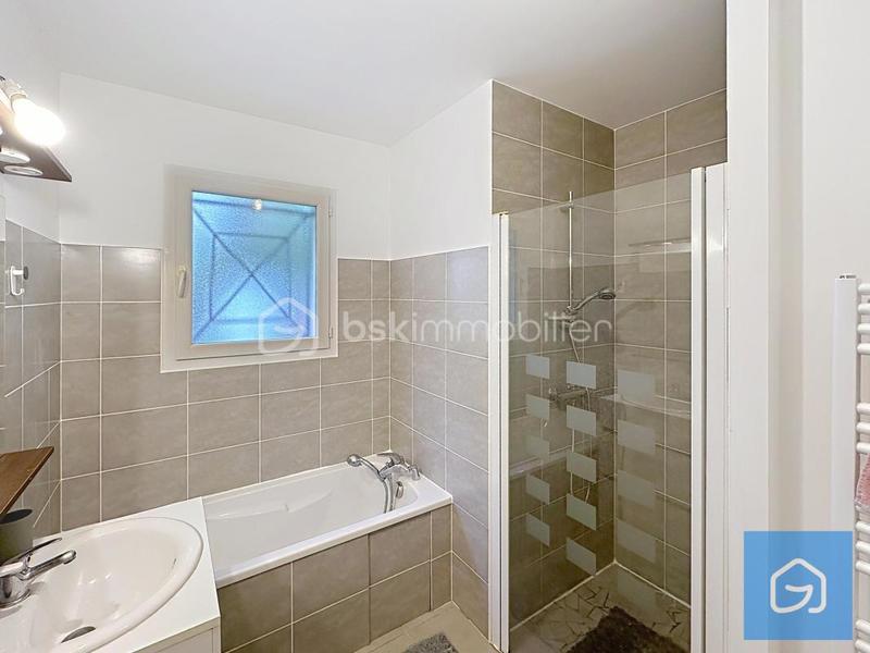 Maison - 117 m² - 6 pièces