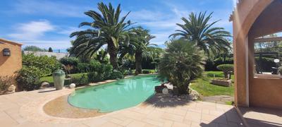 Viager - Villa - 150 m² - 5 pièces