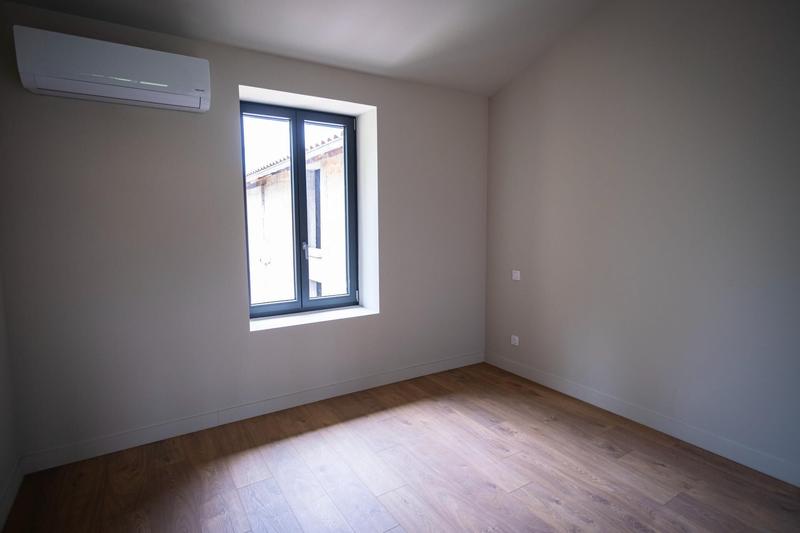 Maison - 180 m² - 6 pièces