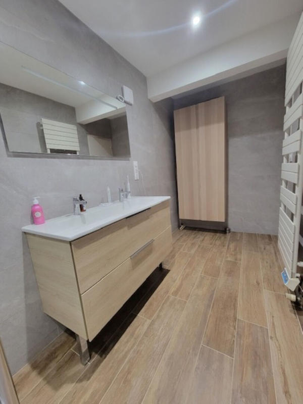 Maison - 150 m² - 7 pièces