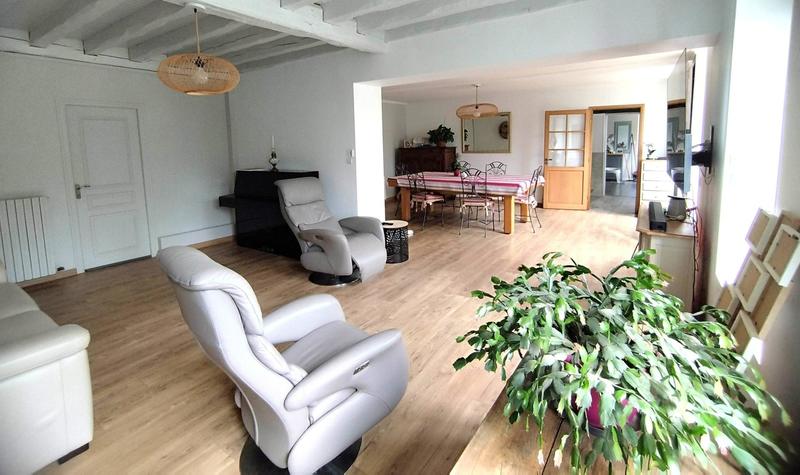 Maison - 170 m² - 5 pièces