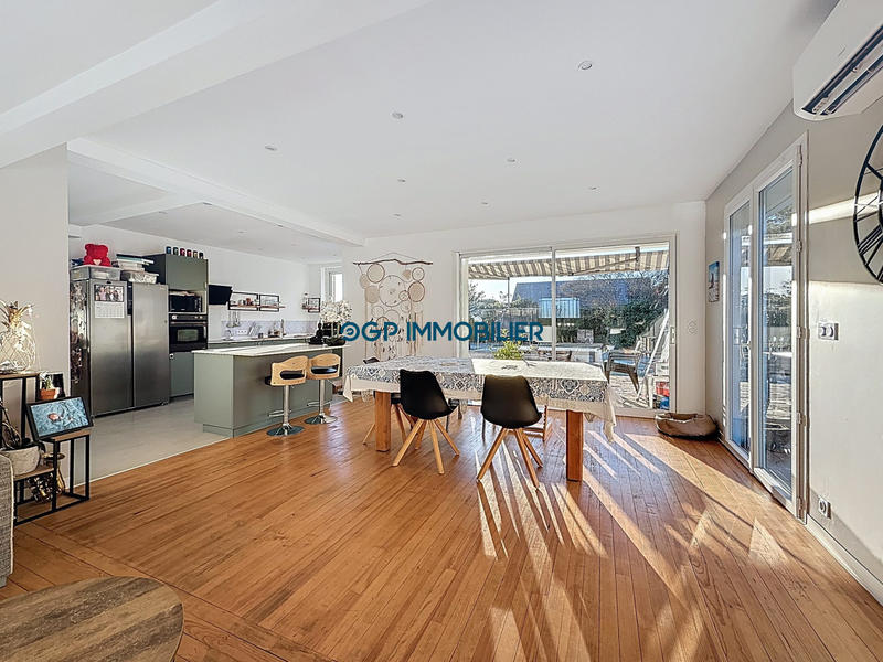 Maison - 146 m² - 5 pièces