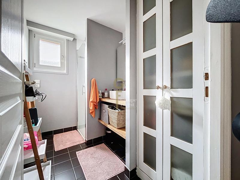 Maison - 176 m² - 7 pièces