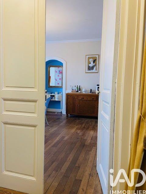 Maison de ville - 200 m² - 10 pièces