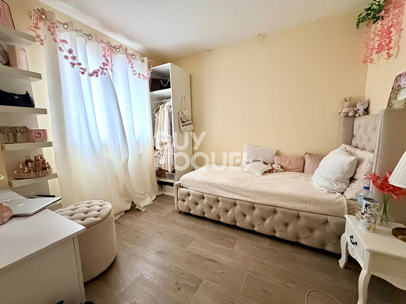 Maison - 127 m² - 7 pièces