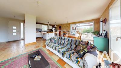 Maison - 114 m² - 4 pièces