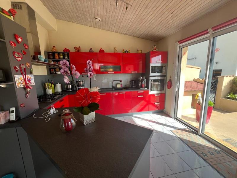 Maison - 175 m² - 6 pièces