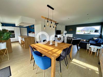 Maison - 140 m² - 5 pièces