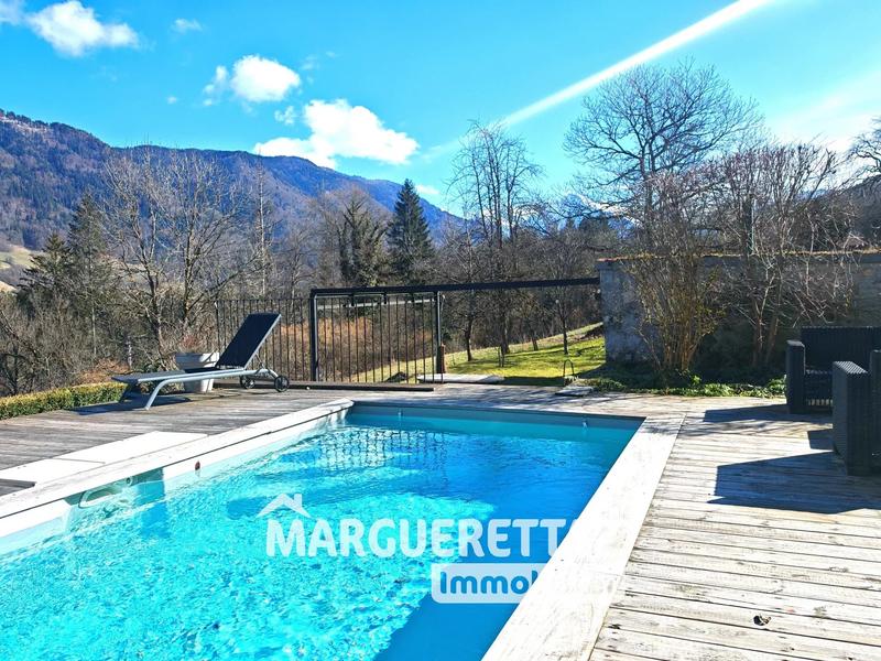 Ferme - 246 m² - 8 pièces