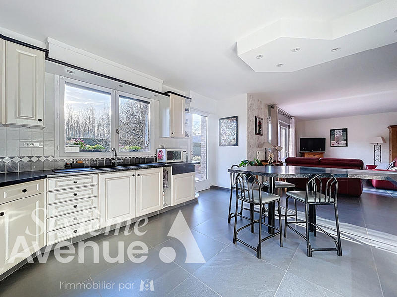 Maison - 150 m² - 5 pièces