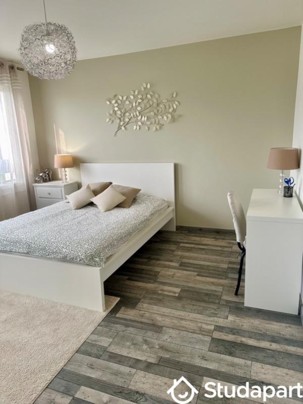 Chambre - 15 m² - 1 pièce