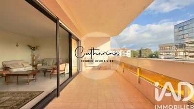 Appartement - 72 m² - 3 pièces