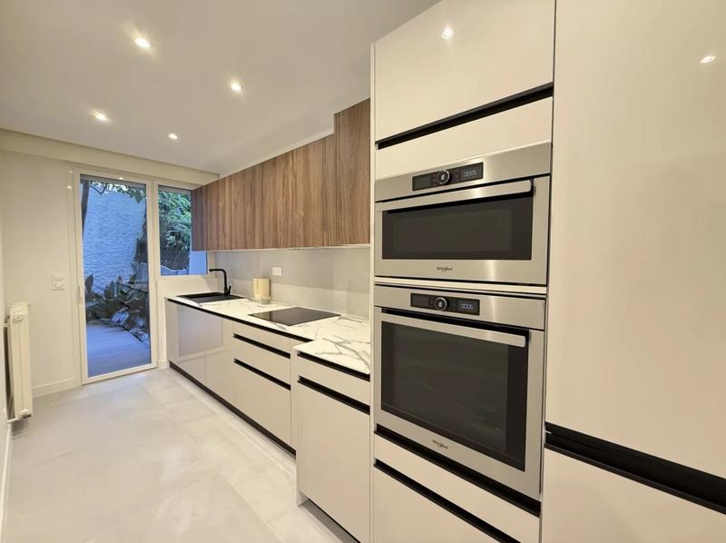 Appartement - 105 m² - 4 pièces