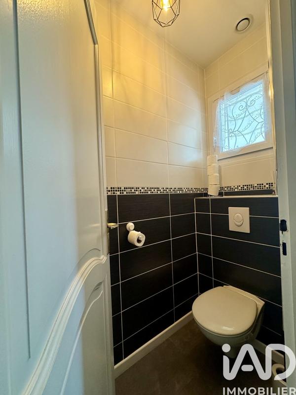 Maison - 167 m² - 8 pièces