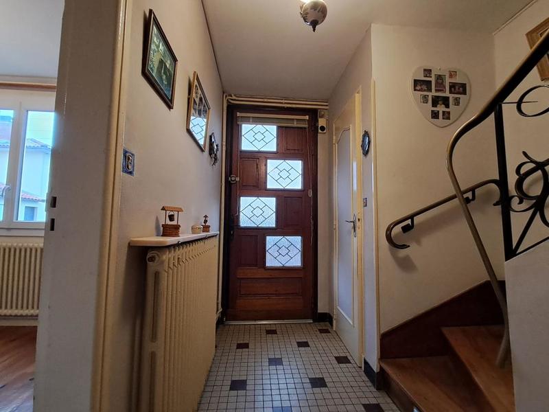 Maison - 98 m² - 5 pièces