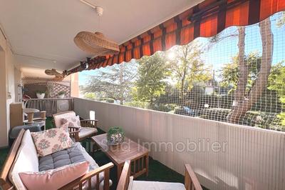 Appartement - 79 m² - 4 pièces