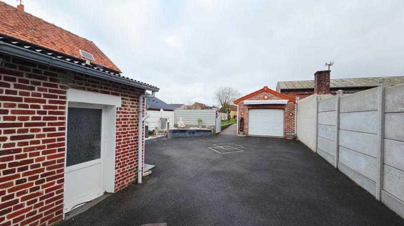 Maison - 108 m² - 6 pièces