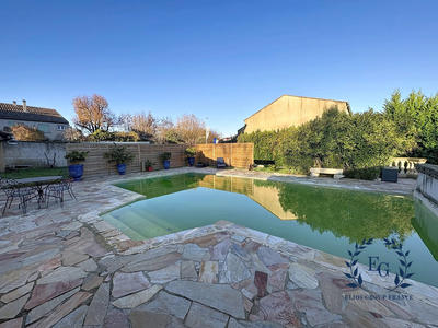 Bastide - 247 m² - 5 pièces