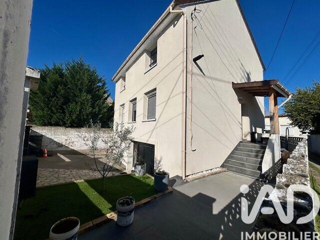 Maison - 112 m² - 7 pièces